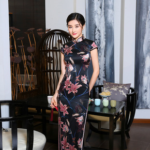 ��֮���ļ���ɫ�߶�ɣ�Q�z��z����Ů�������B��ȹ��ʽ�߼���2024