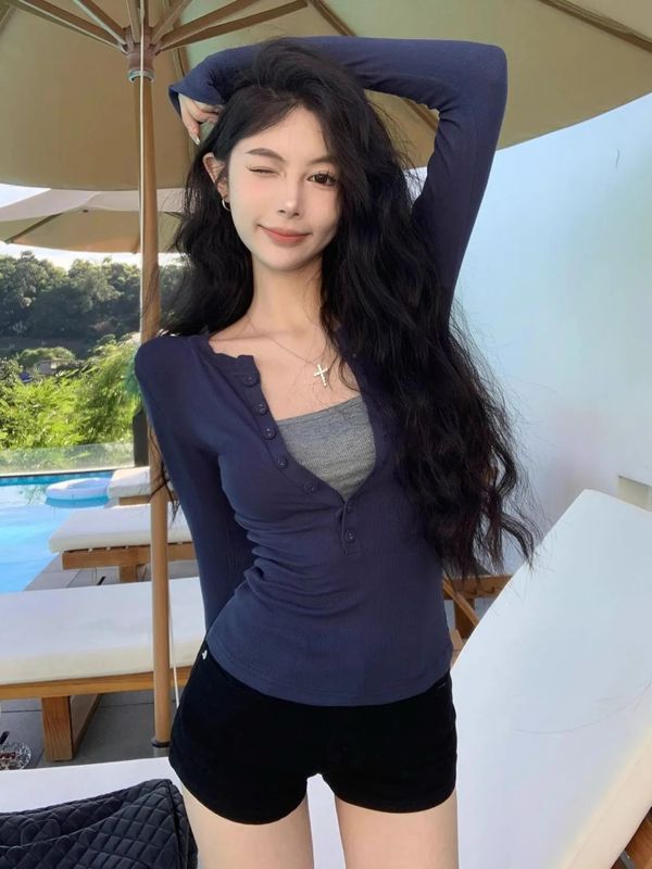 纯欲辣妹修身V领长袖t恤女秋冬装2025新款修身瘦美式辣妹背心套装|undefined