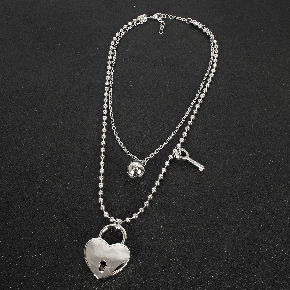retro lock pendant multi-layer necklace