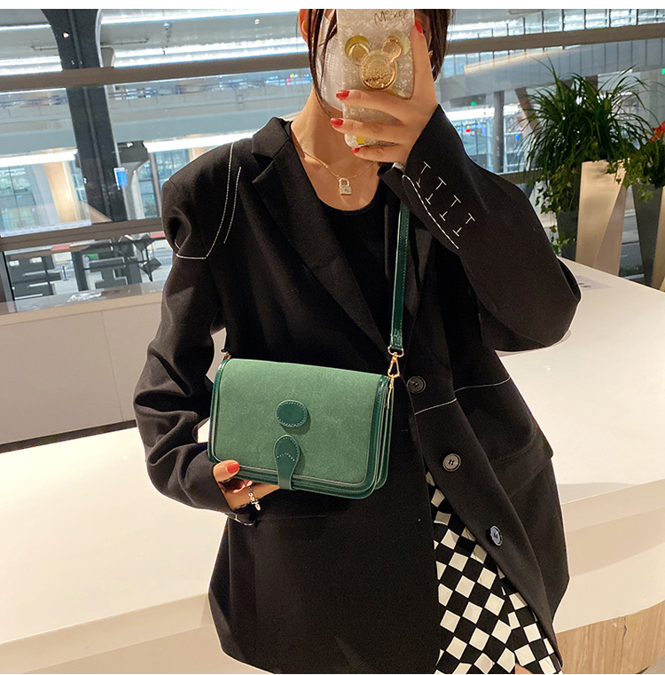 Texture Casual Small Bags Women's 2021 New Trendy Style Internet Celebrity Autumn And Winter Shoulder Bag Simple Retro Messenger Bag display picture 1