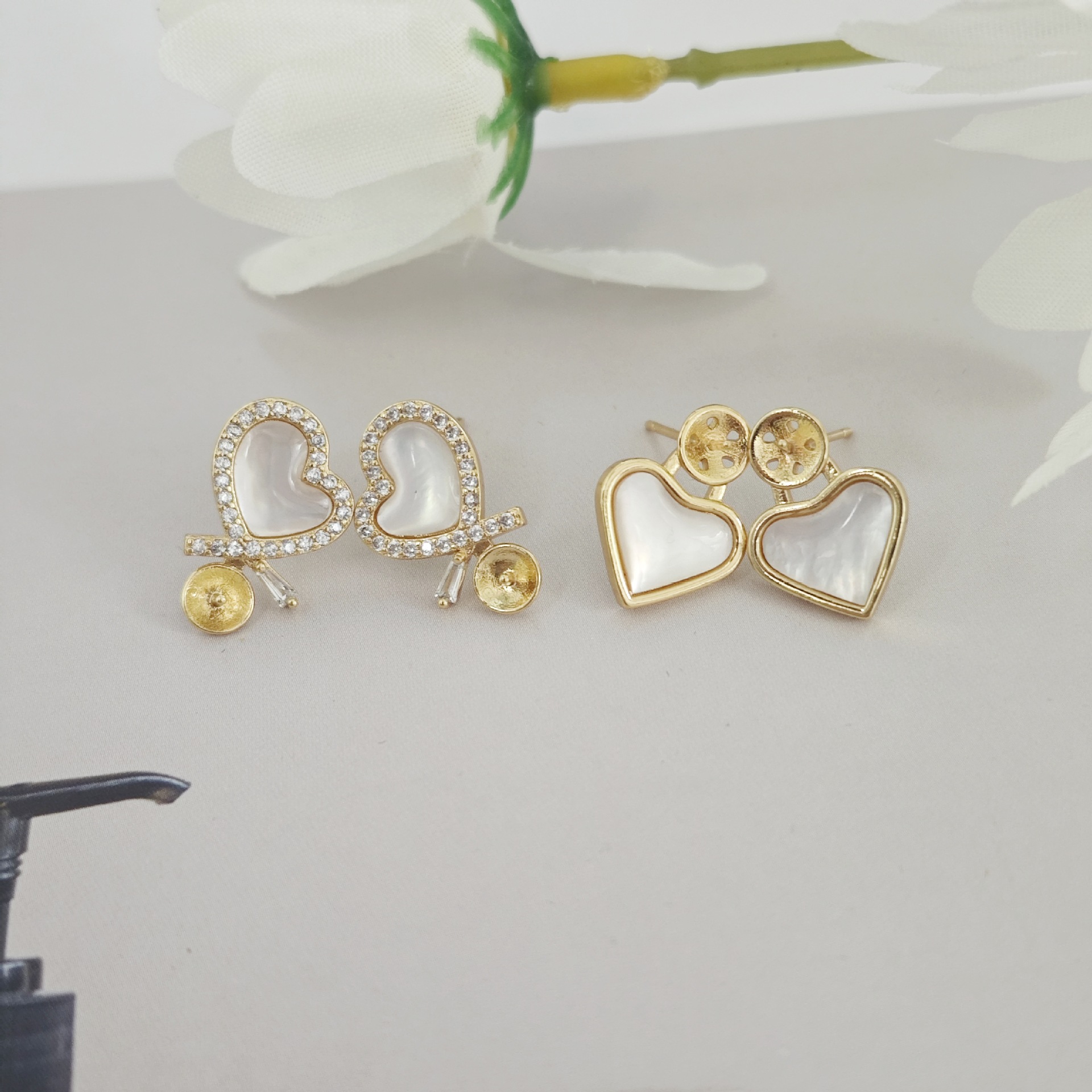 diy pearl holder niche new style shell light love heart stud earrings small high-grade simple and light luxury style earrings earrings
