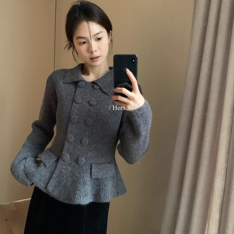 A Touch of Sweetness: Autumn/Winter French Style Elegant Versatile Slimming Warm Sweater for Women in Gray One Size and Red