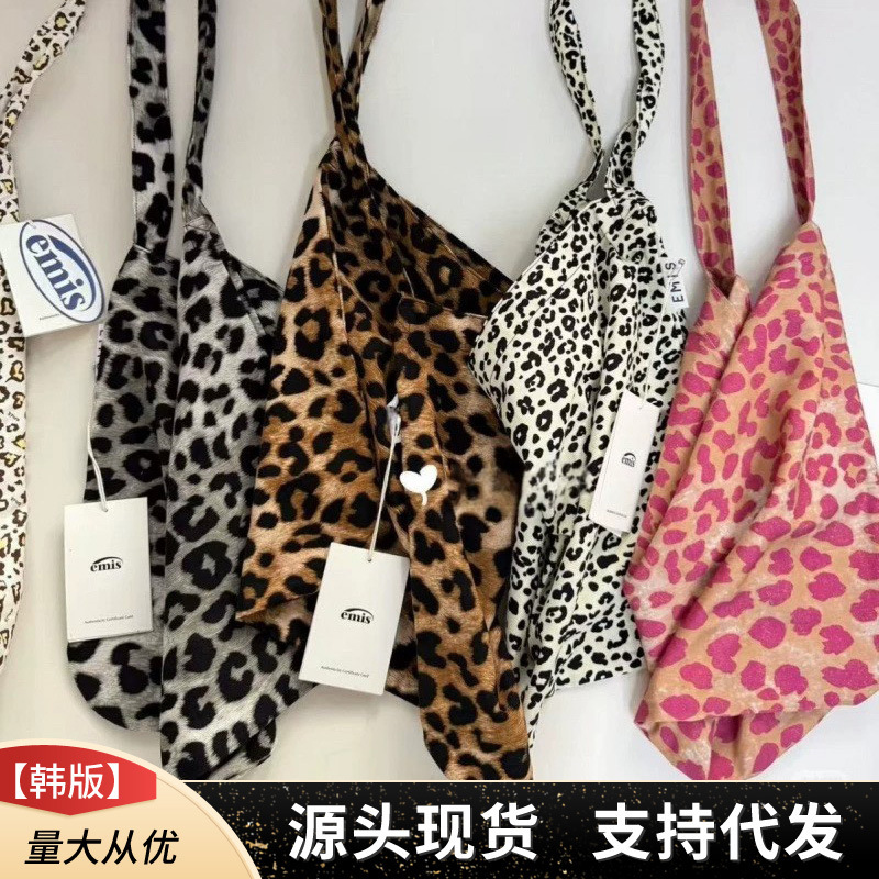 Cross-border Korean emis niche trendy brand leopard print bag, canvas bag, women's bag, corduroy tote bag, mommy shopping bag Cross-border Korean emis niche trendy brand leopard print bag, canvas bag, women's bag, corduroy tote bag, mommy shopping bag