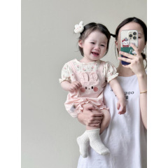 女の赤ちゃんの夏の薄いジャンプスーツベビー服超かわいいウサギ半袖新生児ロンパース