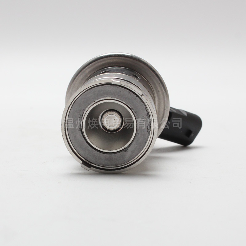 A0004900200 0004900200 Is Suitable for Mercedes-Benz Urea Solution Injector