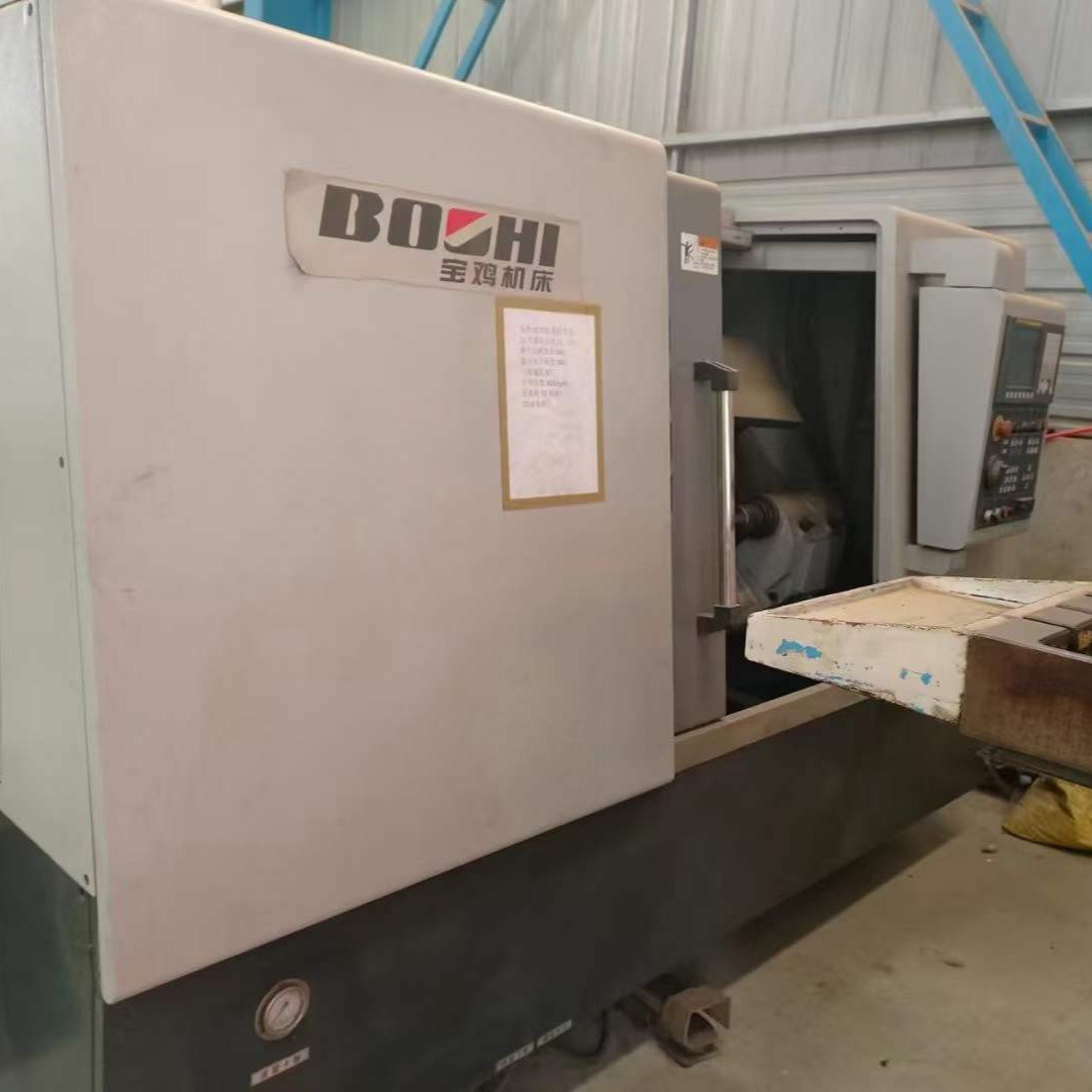 转让二手宝鸡CK7520数控斜身车回转直径500主轴通孔62