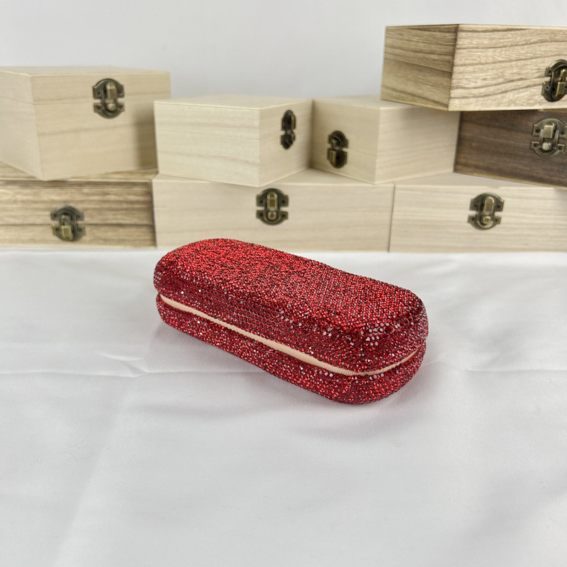 Light Luxury Diamond-Encrusted Glasses Case Storage Box, Fashionable and Shiny Crystal Eye Protection Box, Full Diamond Box, Glasses Storage Box