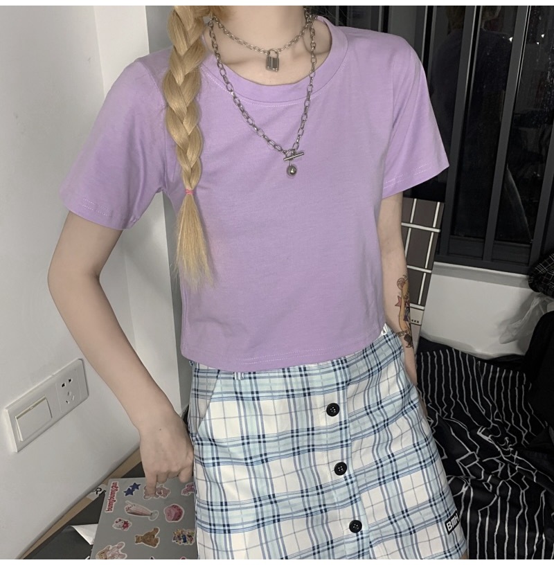 Camiseta corta de 9 colores para mujer, de manga corta y color liso, estilo nuevo verano 2026, top blanco ajustado, capa base de moda.