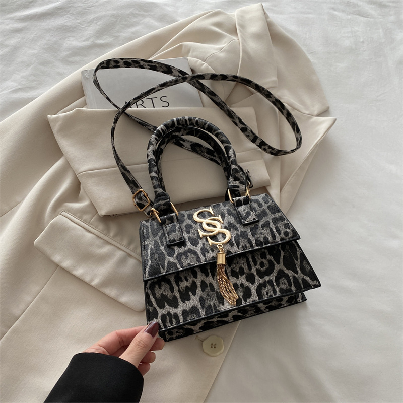 Otoño y invierno nuevo estilo versátil inros flange mochila de hombro