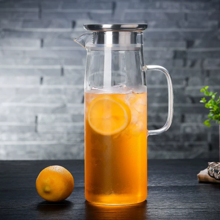 Glass teapot, cover, capacious tea