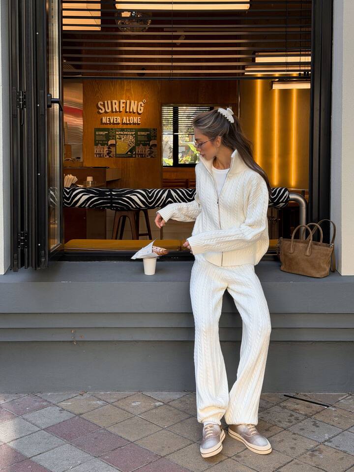 Bộ hai món nữ áo len cardigan cổ bẻ khóa kéo phối quần dài ống đứng, form rộng — Bộ hai mảnh áo len màu hồng, Bộ hai mảnh áo len màu sô cô la, Bộ hai mảnh áo len màu xanh ô liu, Bộ hai mảnh áo len màu xám chi tiết 45