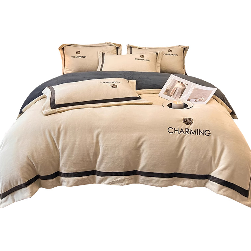 Cama de terciopelo de leche de alta calidad de cuatro piezas invierno 2024 nuevo terciopelo de coral simple más sábana de terciopelo funda de edredón