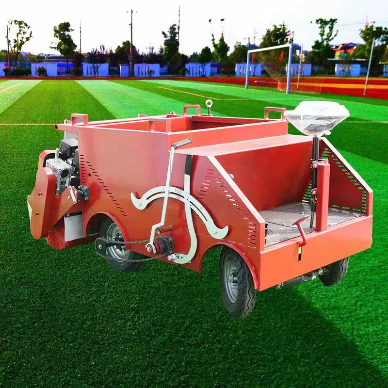 定制座驾式梳草冲砂一体机 四轮柴油机足球场人造草坪大马力梳草
