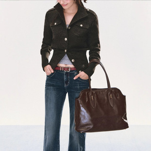 ANDYET�������I����Ů�@������A�ˏ͹�ͨ�ڰٴ������_��ƴ������