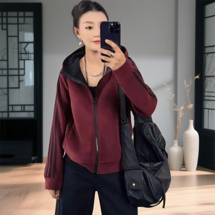 一件代发直播爆款2025秋季新款时尚连帽拼色洋气减龄运动外套女装|undefined