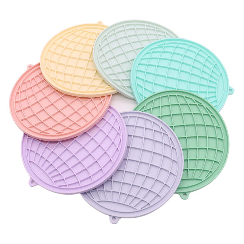 Alfombra para lamer para perros, color macarrón, con ventosa, de silicona, para mascotas, plato para lamer de alimentación lenta para perros y gatos.