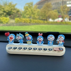 Doraemon Müvəqqəti Dayanacaq Nömrə Nişanı, Şirin Kreativ Şəxsiyyət Mobil Telefon Nişanı, Aromaterapiya Avtomobil Aksesuarları Bəzəkləri