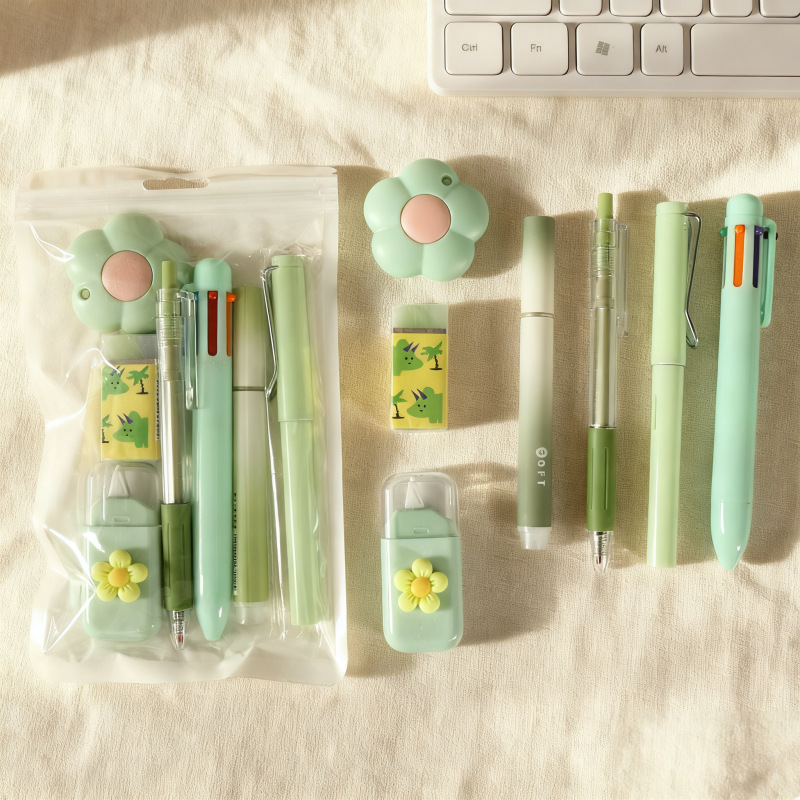 Kit de Papelería Escolar Set de 7 Piezas para Regalo y Regreso a Clases