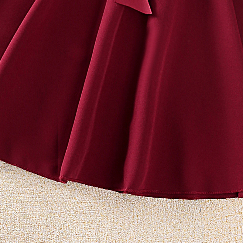 Vestido princesa em renda com manga comprida estilo casual_voghion.com