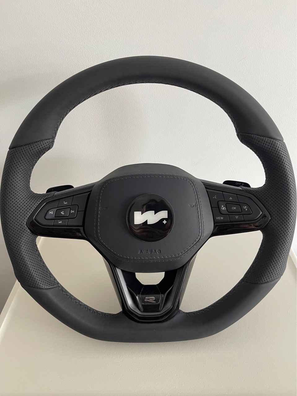 Suitable for Volkswagen Steering Wheel, Modified Golf Steering Wheel with Paddles, Without Heating