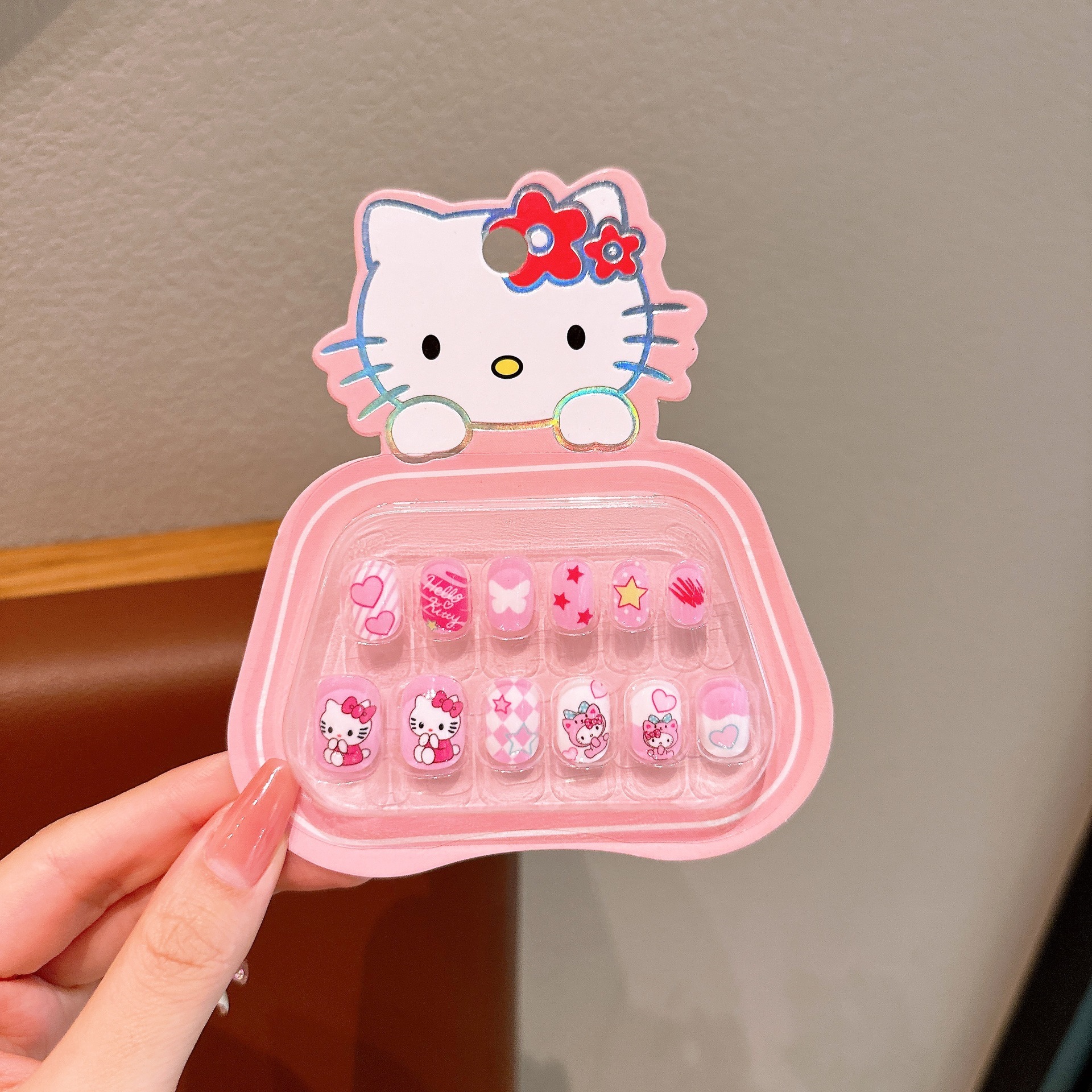 Niños Kulomi dibujos animados bebés usar uñas niñas lindas manicure parches de uñas impermeables para usar