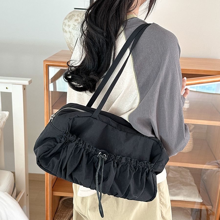 Pleated high-end underarm niche commuting tote shoulder feminine temperament, new high-capacity nylon bag, female_voghion.com