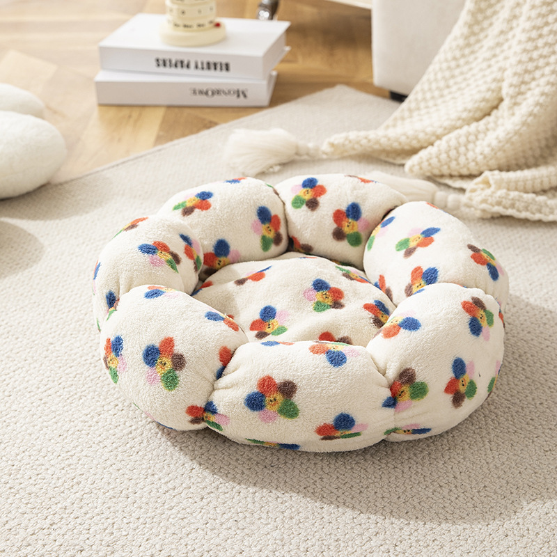 Nido de gatos de cuatro estaciones general invierno caliente semicerrado pequeño perro de gato cojín de mascotas cojín de gato artículos de cama