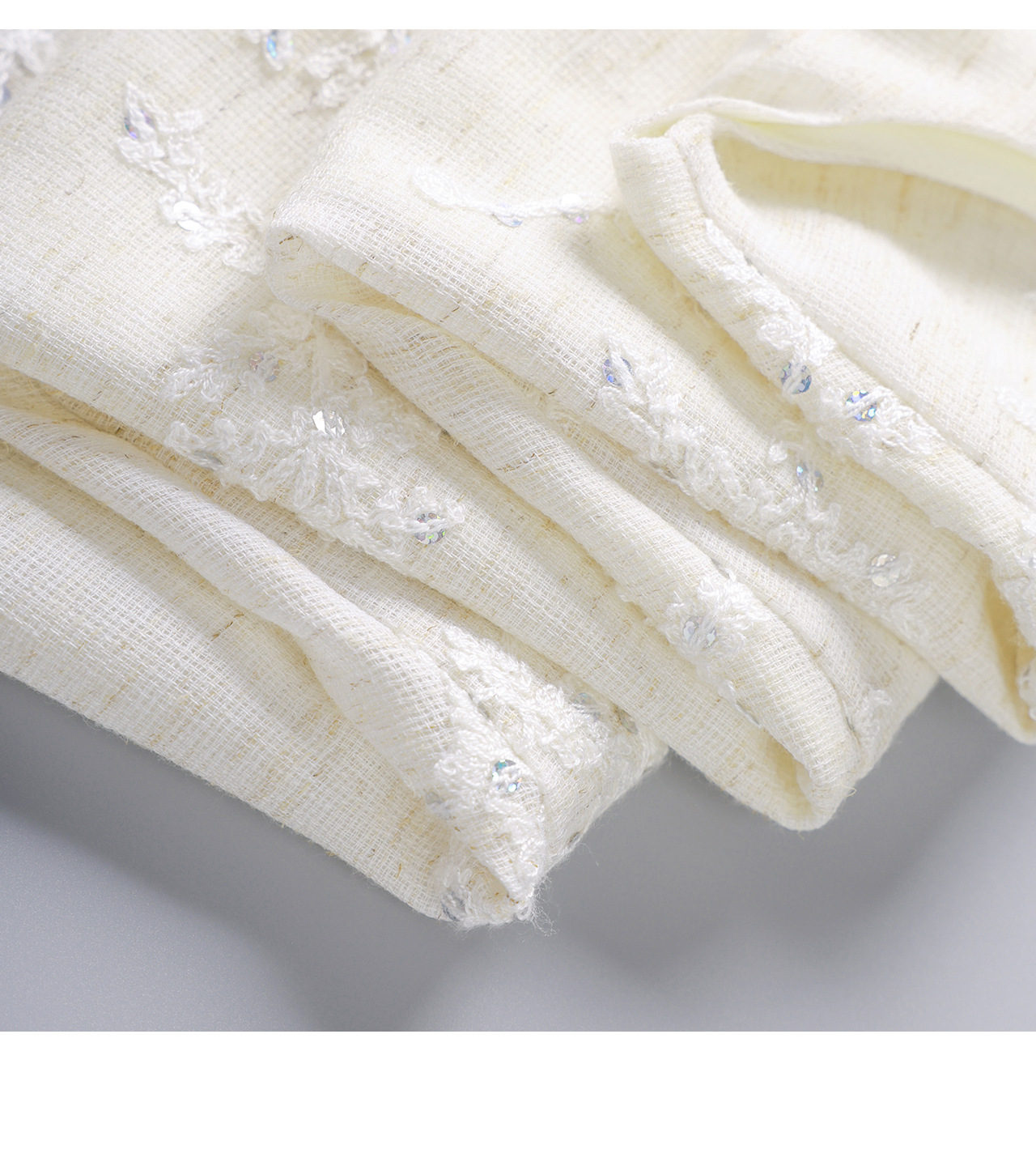 Đầm maxi nữ không tay thêu sequin hoa trắng phong cách nghỉ dưỡng — màu sắc chi tiết 24