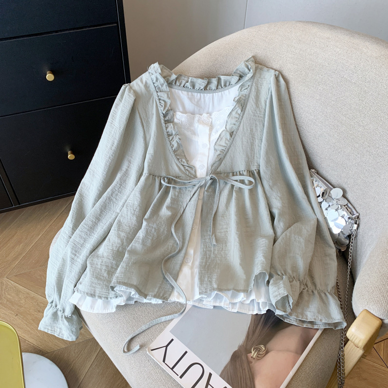 Real Shot of In-Stock Items: 2025 Autumn Fake Two-Piece Lace-Up Long-Sleeve Shirt with Lace Collar, Sweet and Elegant Blouse