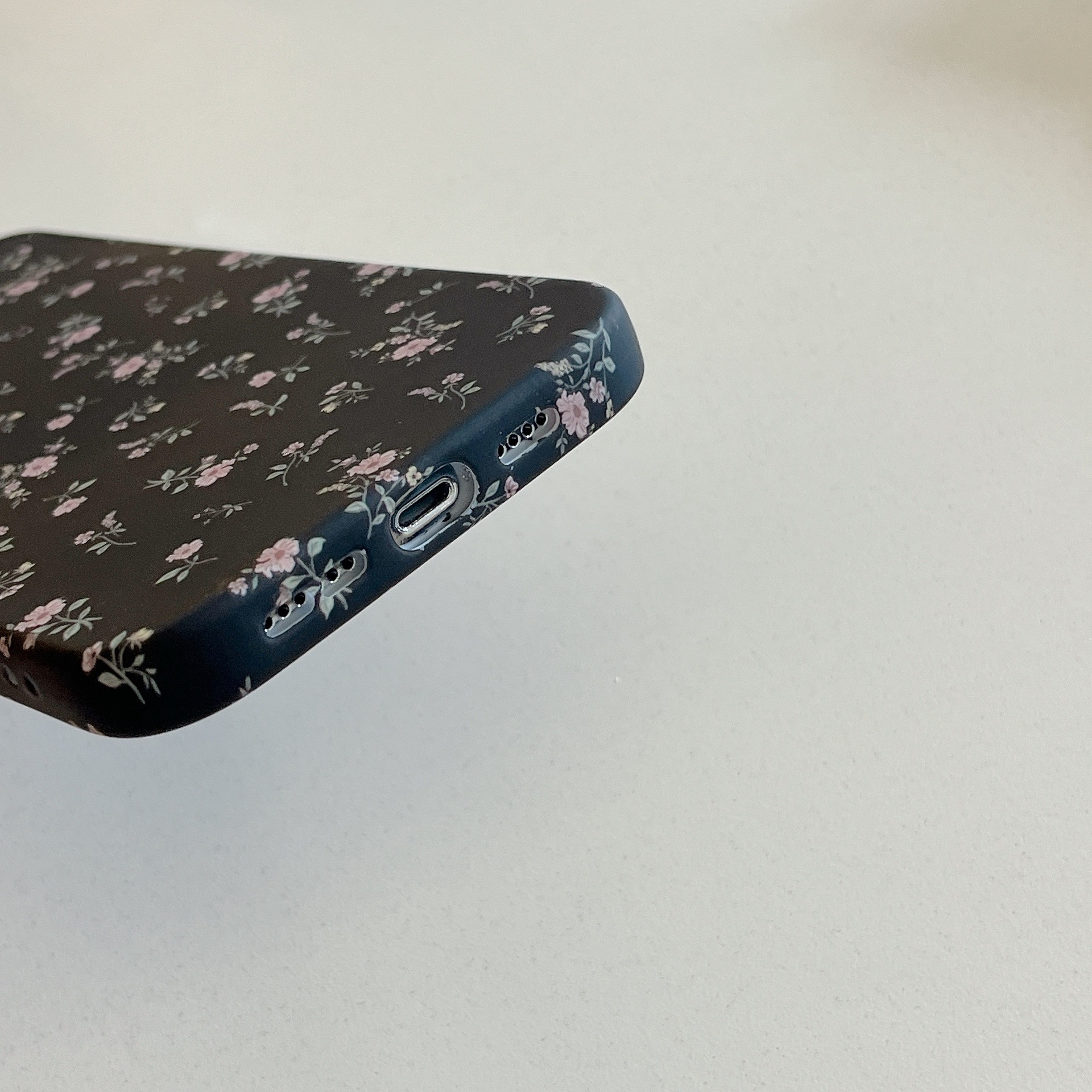 5407BF2C-AC24-4182-B40D-D7E912