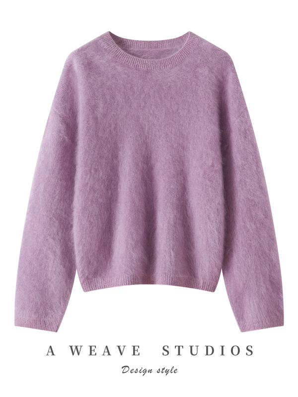 Sweater in Cashmere and Goat Cashmere with a Brushed Silhouette, Elegant Floral Yarn, Passionate Brushed Soft Feel, Round Neck, Pure White, Thick