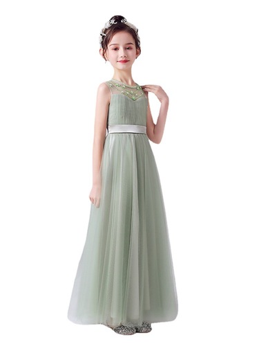 GIRL'S DRESS, GRAND PRINCESS SKIRT, VIOLIN PERFORMANCE DRESS, YOUNG GIRL HOST PIANO PERFORMANCE, CHILDREN'S EVENING DRESS