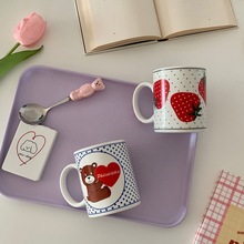 ins风卡通创意手柄卡通动漫情侣马克杯小熊杯子草莓早餐杯牛奶杯