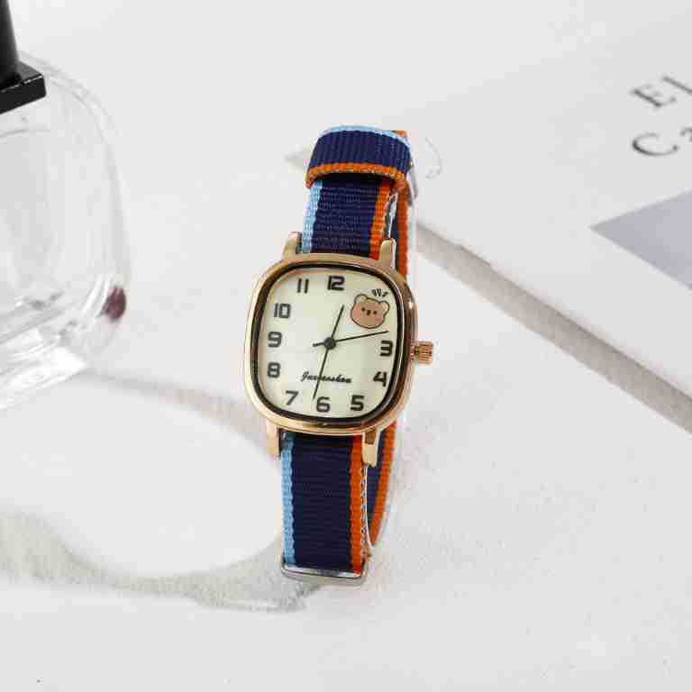 Selezionato nuovo nylon minimalista con quadrante quadrato e rotondo Serie Little Bear Dial Orologi al quarzo carini e casual per studenti e studentesse_voghion.com