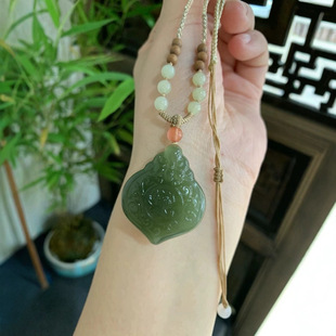 Jin Yutang Xinjiang Hetian Jade Antique Pendant Lake Water Green Ice Run Fine Color Rich Workmanship Fine Carvings