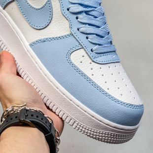 ���＃ԭ��܊AF1���{��Ь�к��s�ٴ�r�г�Ь��H��������\��Ь
