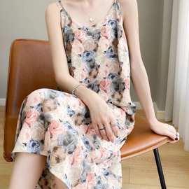 夏季新款印花吊带连衣裙女醋酸缎面真丝性感薄款显瘦中长款连衣裙