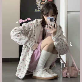 高级感超好看粉色碎花连帽卫衣女春秋2025新款加绒开衫休闲外套潮