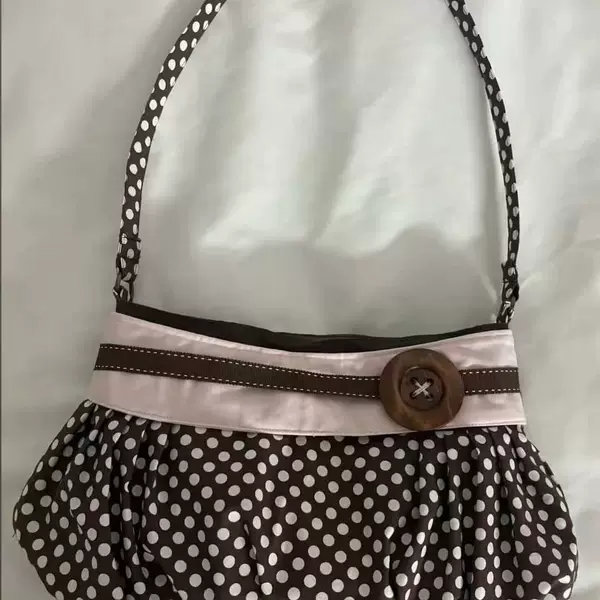 Retro Polka Dot Underarm Bag with Pleated Cloud-Shaped Design and Wooden Buttons, Adding a Gentle and Sweet Style for Everyday Use