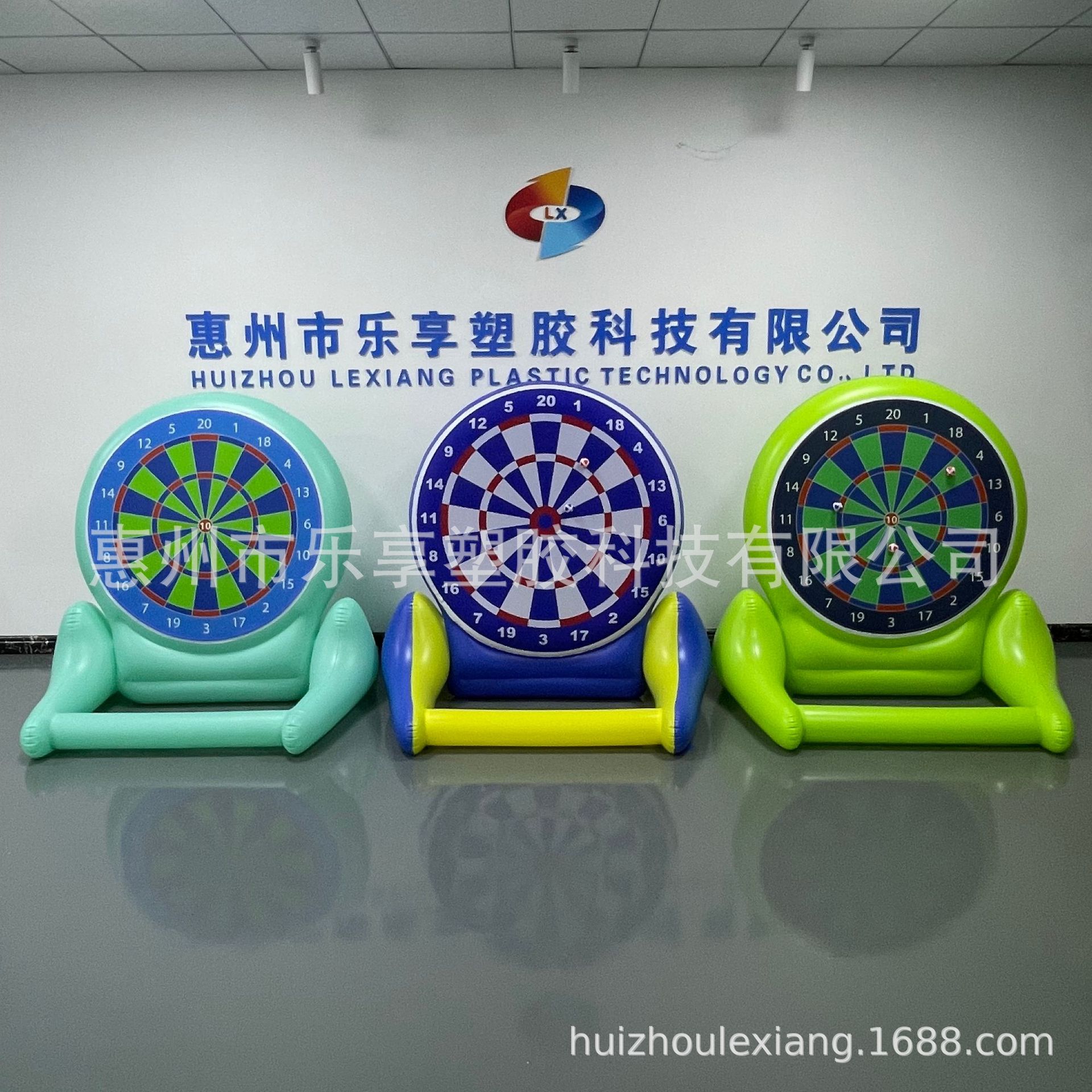 Factory Customized Pvc Inflatable Throwing Water Target Game Dart Palladium Pvc Inflatable Throwing Dart Palladium Game Set
