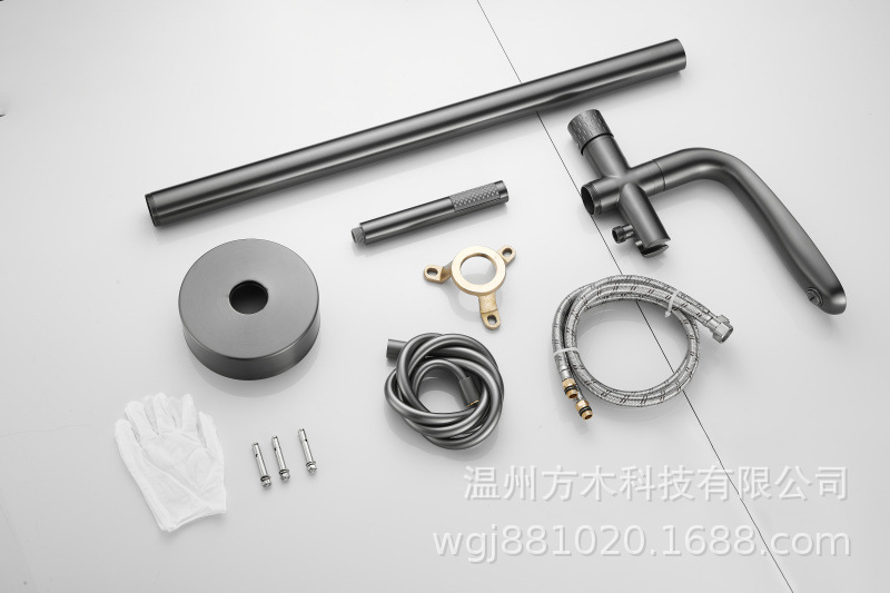 Black chrome-plated brushed gold gun gray floor-standing single-handle double-control ceramic valve core hot and cold water faucet, wooden bucket bathtub, showerhead undefined