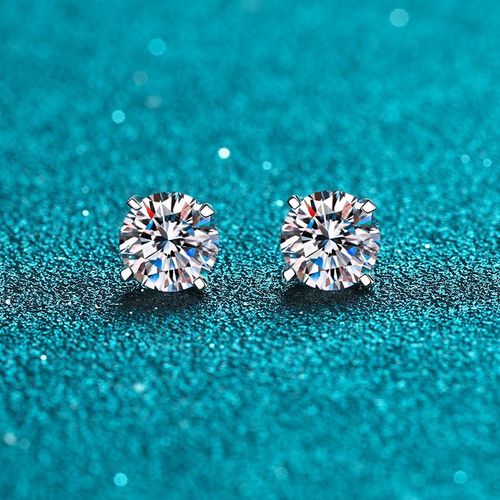 XDY925 sterling silver four-claw earrings 20 minutes 30 minutes 50 minutes 80 minutes 1 carat 2 carat moissanite earrings simple style
