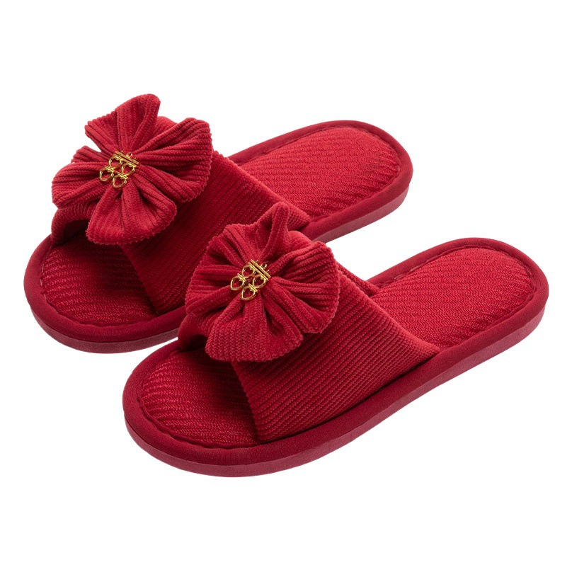 Свадебный лук Красные тапочки Four Seasons