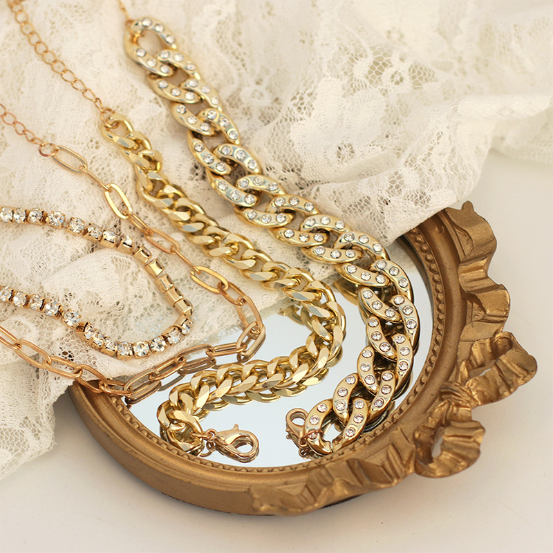 Wholesale Jewelry Multi-layer Thick Chain Copper Bracelet Set Nihaojewelry display picture 6