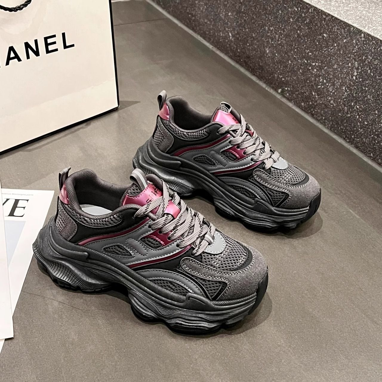 Zapatos de mujer caliente, zapatos de muffin de malla, zapatos de papá, zapatos de altura pequeña, 2024 zapatos de malla transpirables, zapatos deportivos casuales para mujeres