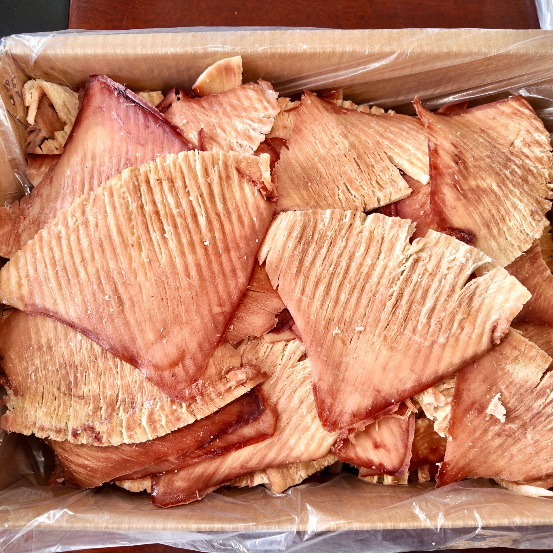 碳烤手撕风琴片鱿鱼片墨鱼片10斤散装批发厂家直销山东烟台特产