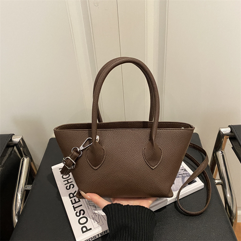 High-end Women's 2026 New Model, Niche Trendy Versatile Shoulder And Crossbody , Fashionable Commuter Hand Bucket_voghion.com