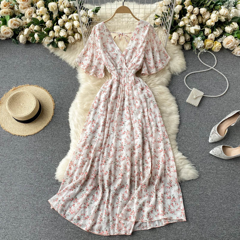 흰색 배경 핑크 꽃