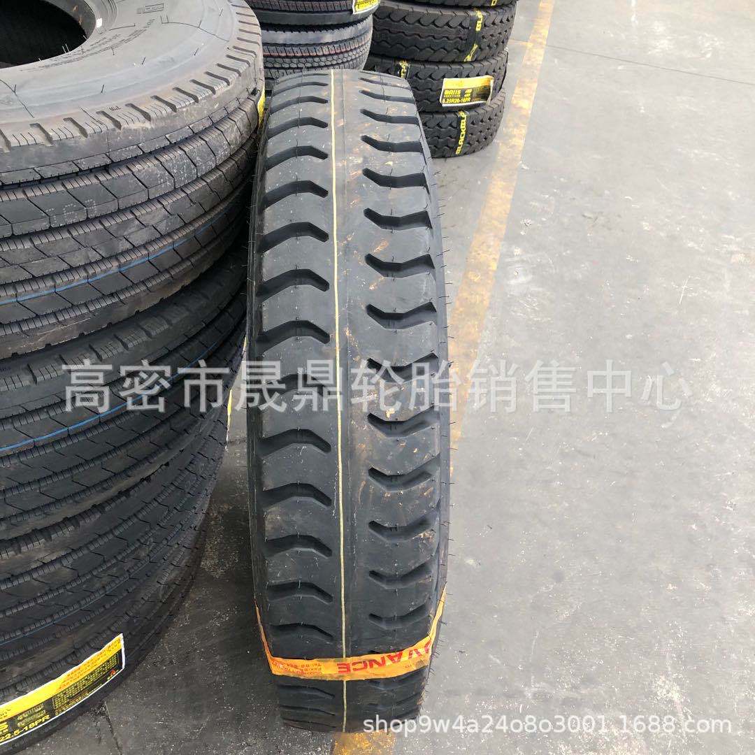 轻卡货车吊叉车尼龙轮胎825/900/1000/11.00/1100/1200-20农用