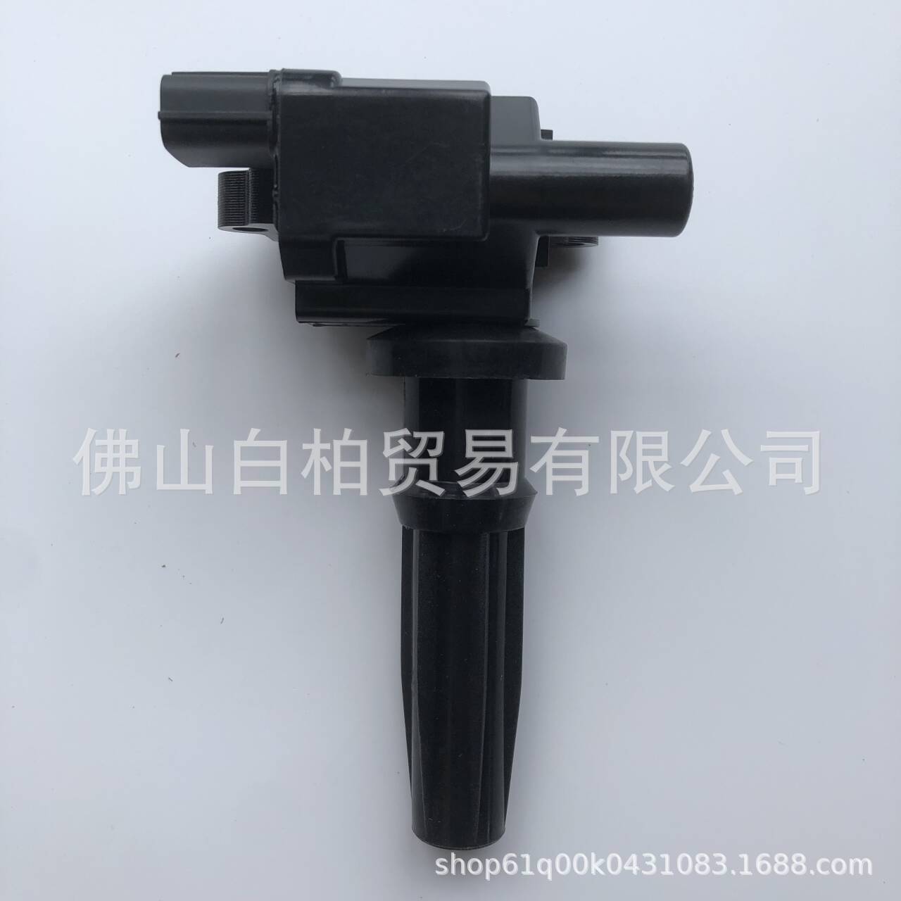 In Stock 27301-38020, 0986221018, Uf285 Ignition Coil Suitable for Hyundai Kia